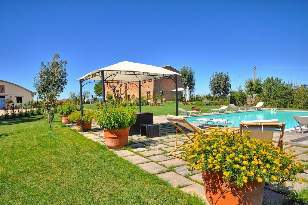 Romina By Posarellivillas Valiano Extérieur photo